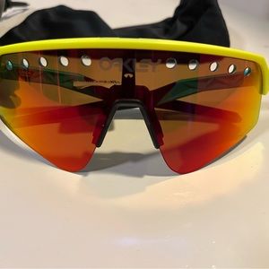 Oakley Sutro Lite Sweep Vented Sunglasses